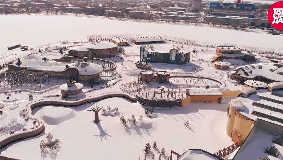 Посетители зоопарка жалуются на пустые вольеры.