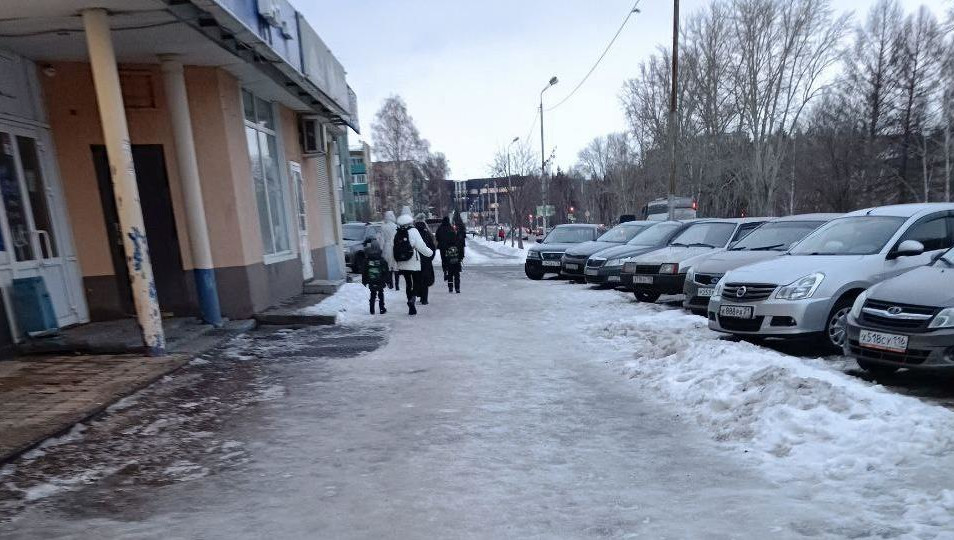 Коммунальщики работают в полную силу