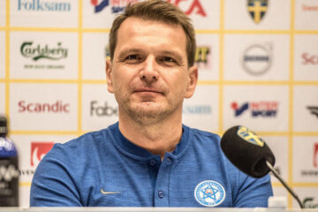 Главный тренер сборной Словакии оценил состояние газона «Ак Барс Арены».
