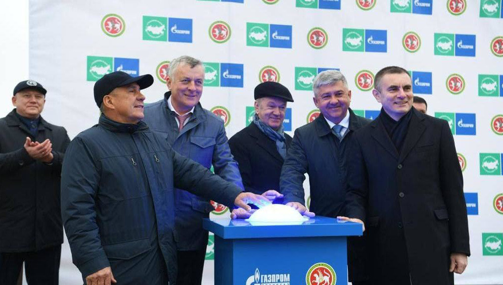 «Газпром» подвел газ к 100 земельным участкам поселка Айша.