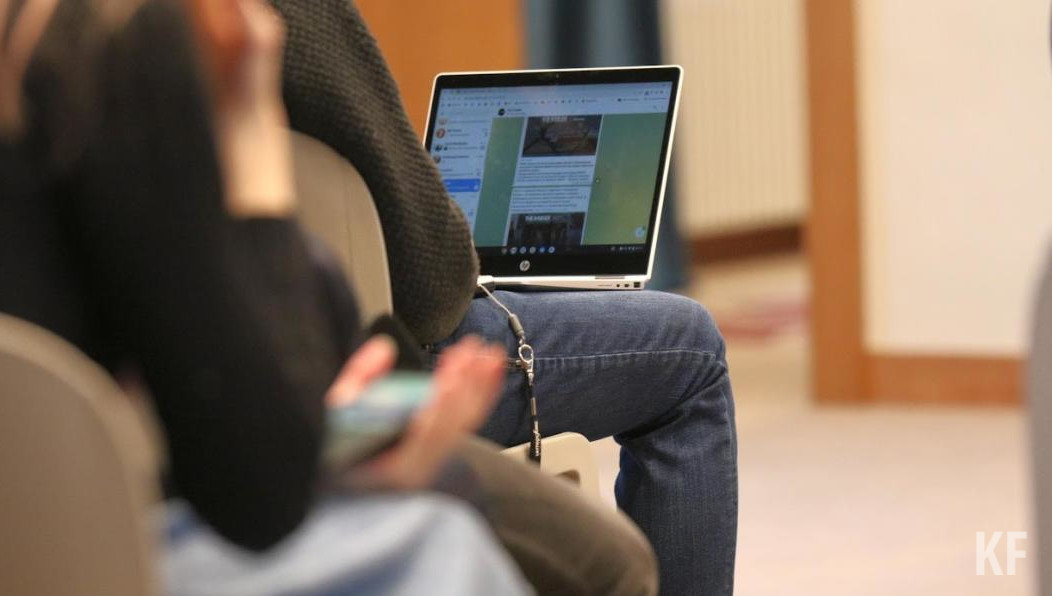 Эта программа может вычислять как радость