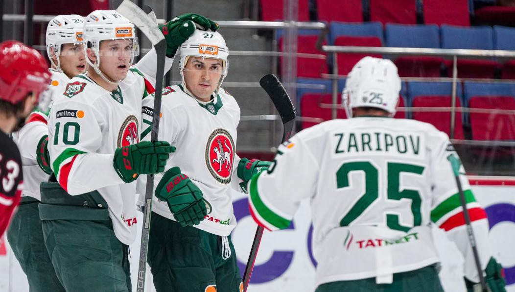 За 20 дней до старта сезона в КХЛ казанская дрим-тим не дает шансов хейтерам.