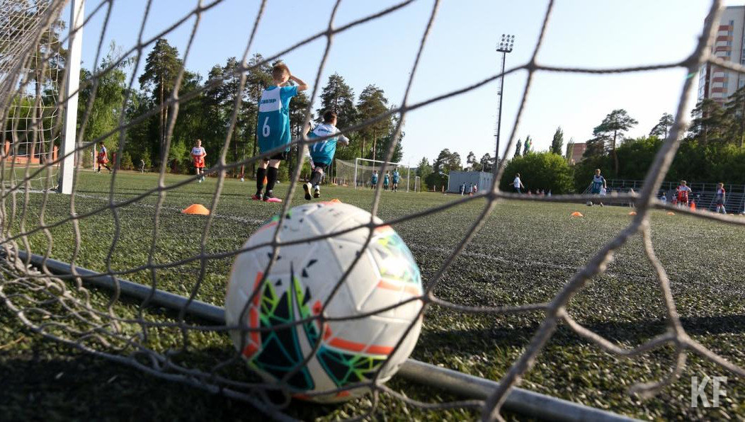 Такси запретят оставлять и забирать пассажиров около стадиона.