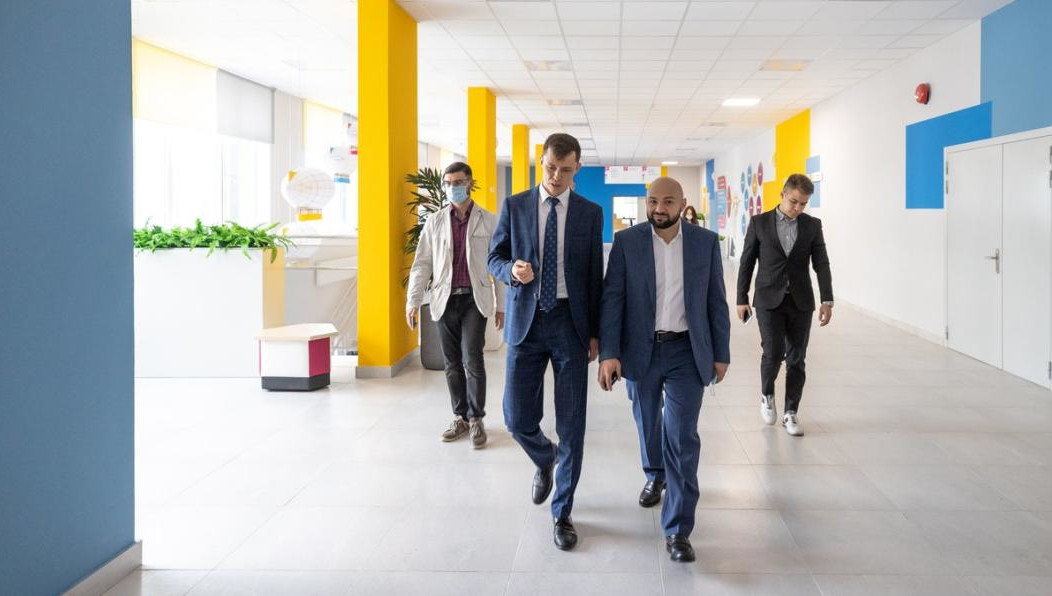 Также Руслан Гаджиев посетил городскую больницу №12.