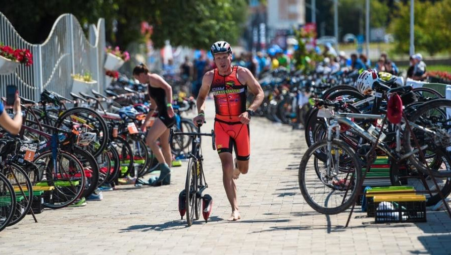 Призовой фонд - 210 тысяч рублей.