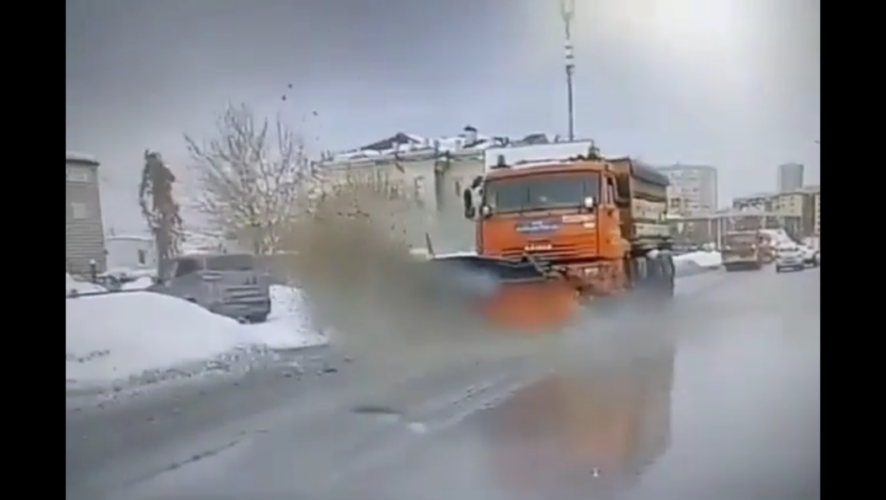 Дорожная машина&nbsp;не снизила скорость