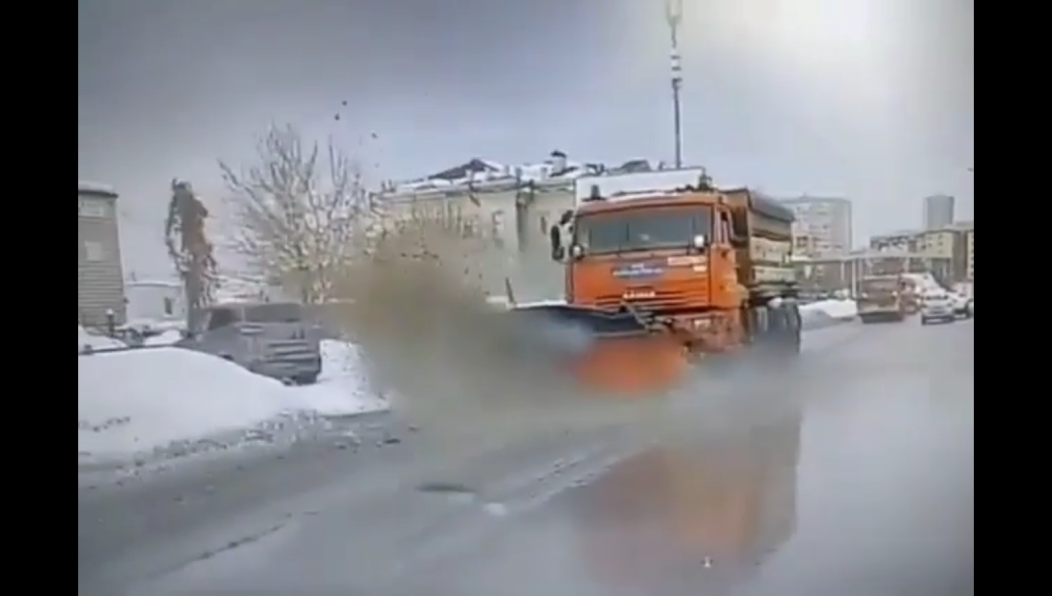 Дорожная машина не снизила скорость