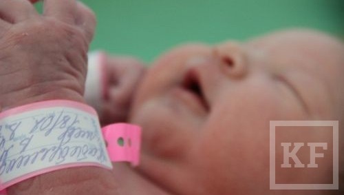 Перинатальный центр КДМЦ заказал 7 тысяч новых наборов идентификации новорожденных. В каждом — по два браслета и бейдж