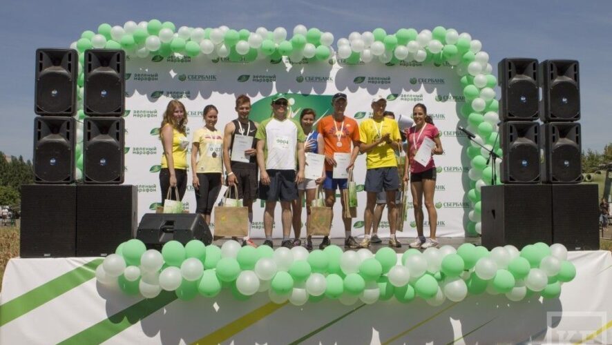 Сбербанк устроил «Зелёный марафон» в Парке Победы