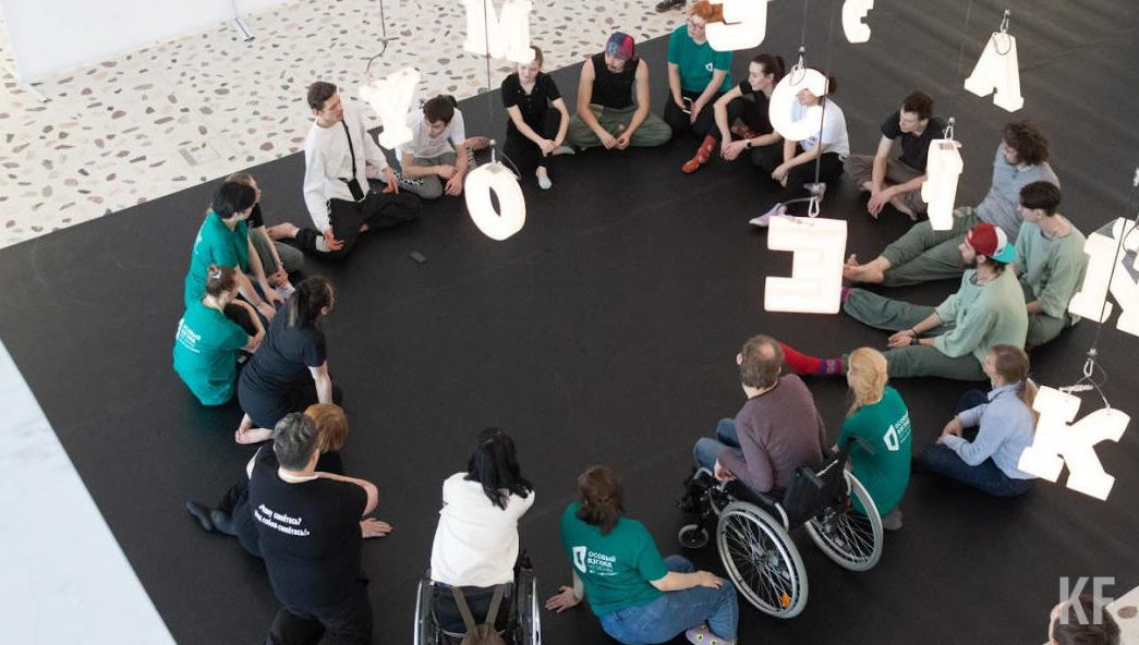 Программой мероприятий поделились власти автограда.