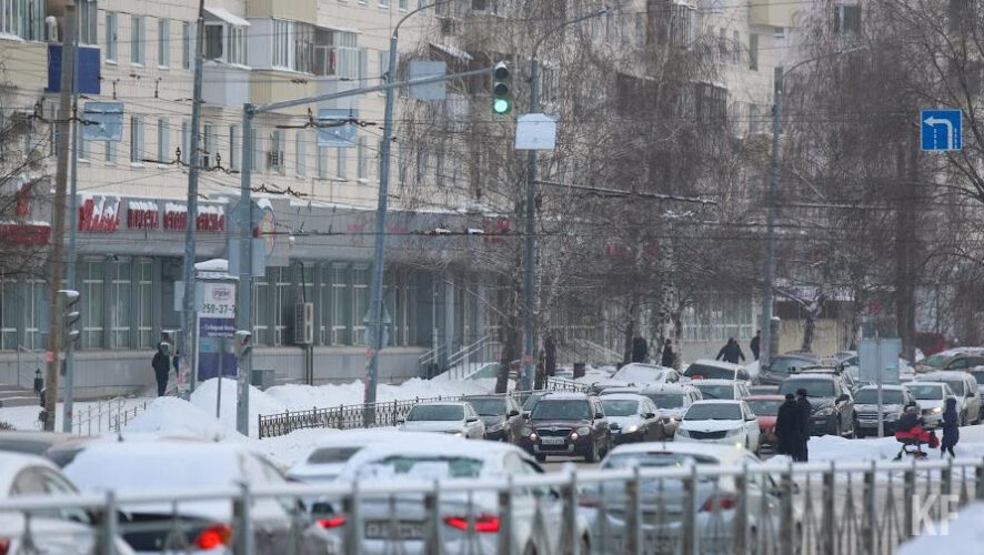 Парковки есть у 96 процентов коммерческих объектов по городу.