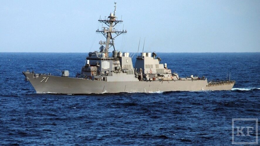 Штурмовики Су-24 Черноморского флота РФ вынудили эсминец Ross ВМС США отойти в нейтральные воды в восточной части Черного моря