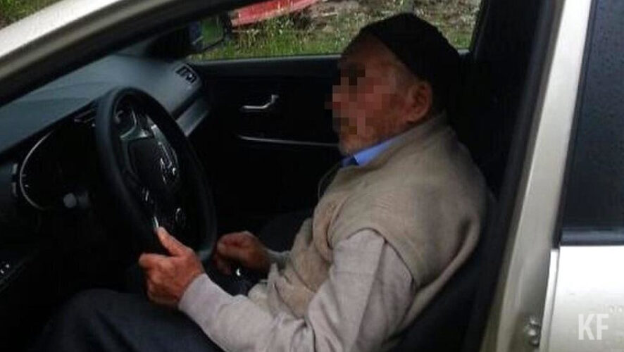 Поводом для такого отношения к старшему сыну стало то