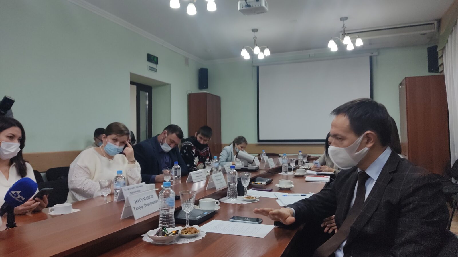  но маршруты менять не планируют. Проект благоустройства водохранилища все еще отложен. Какие еще темы подняли на встрече - в материале KazanFirst.