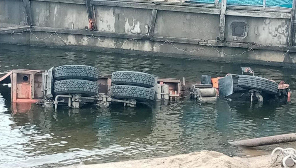 Авария произошла из-за перегрева тормозов у большегруза.