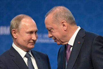 Сейчас лидеры Турции и России определяют место и сроки встречи.