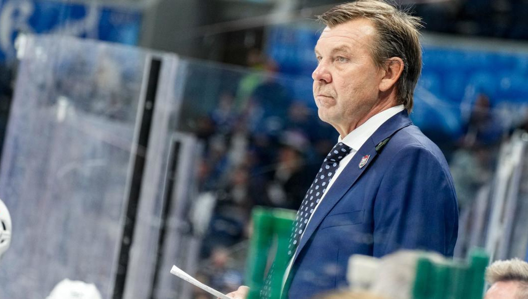 Гости выиграли в овертайме (3:2). Это первое поражение команды Знарка в Казани.