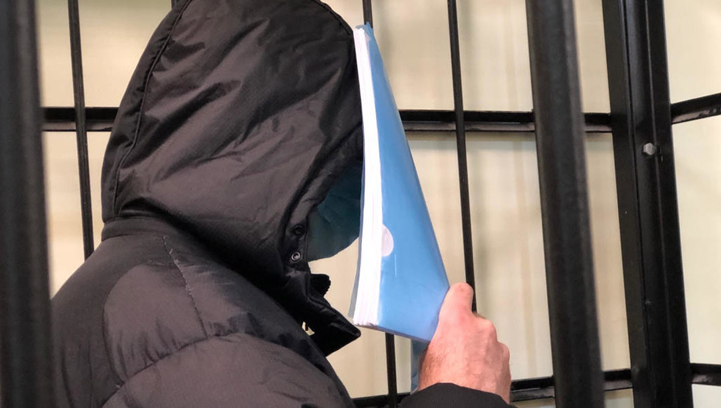 Речь идет о следователе-криминалисте Марате Шакирове