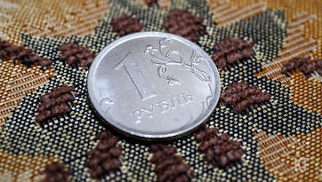 Курс доллара на Московской бирже поднялся до 110 рублей.