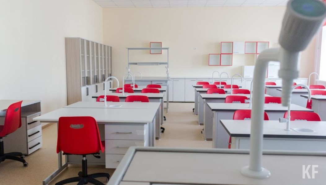 Учебным заведениям полагается создать антикризисные команды.