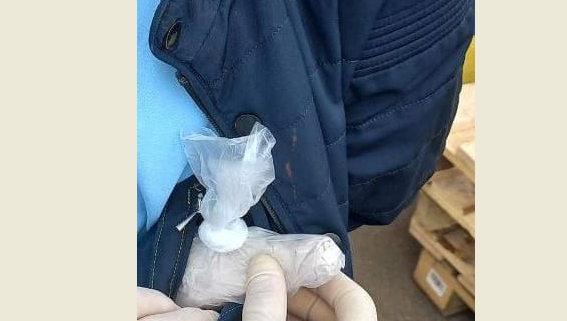 Мужчина пойдет под суд за хранение запрещенного вещества.