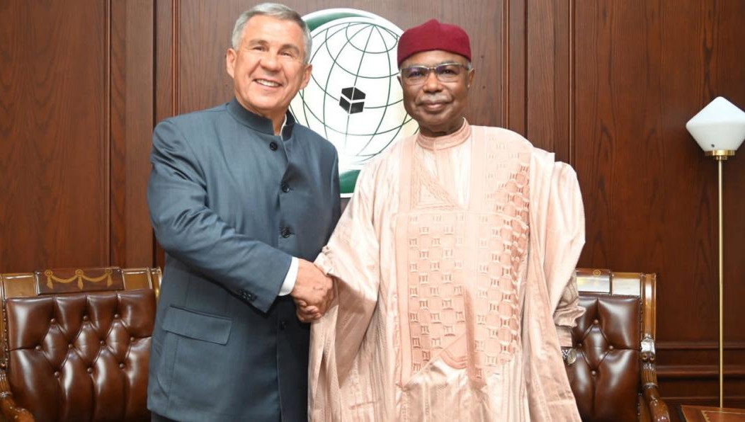 Раис Татарстана отдельно остановился на теме экономического сотрудничества стран ОИС с Россией.