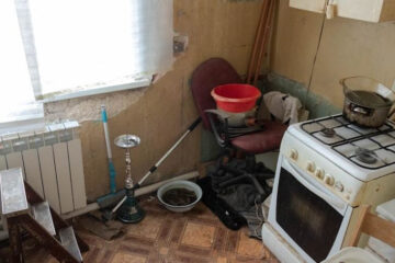 Семья в полном составе отправлена в больницы.