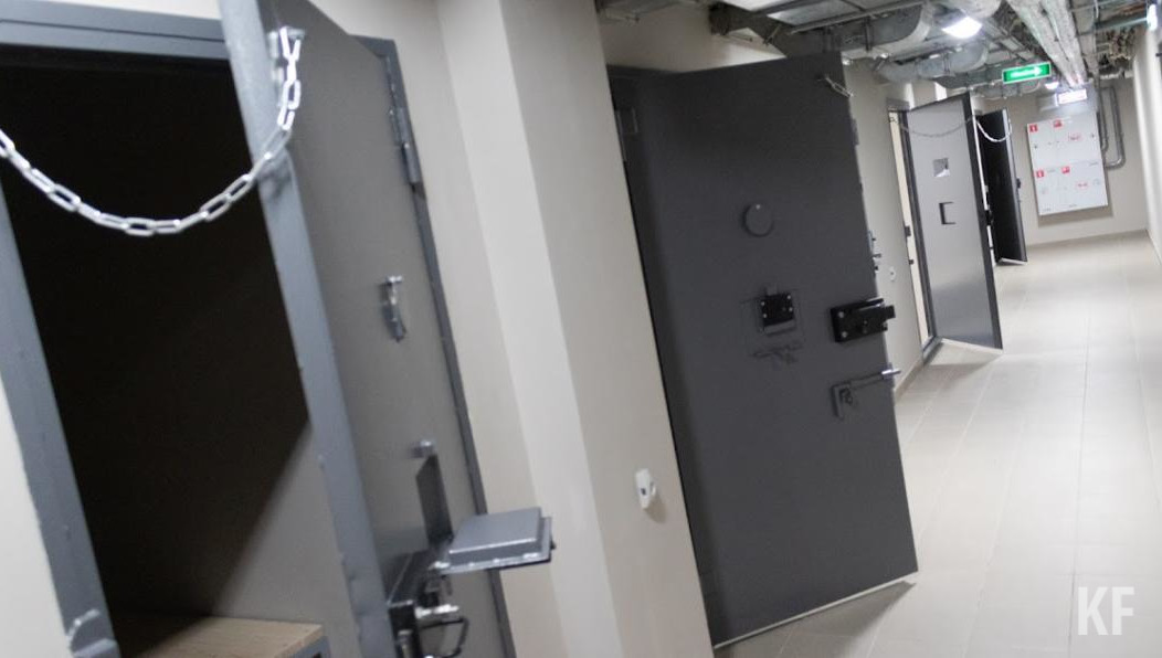 По версии следствия