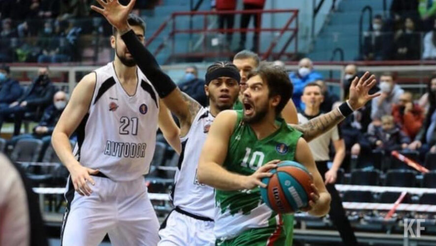 Казанцы обыграли команду из Саратова