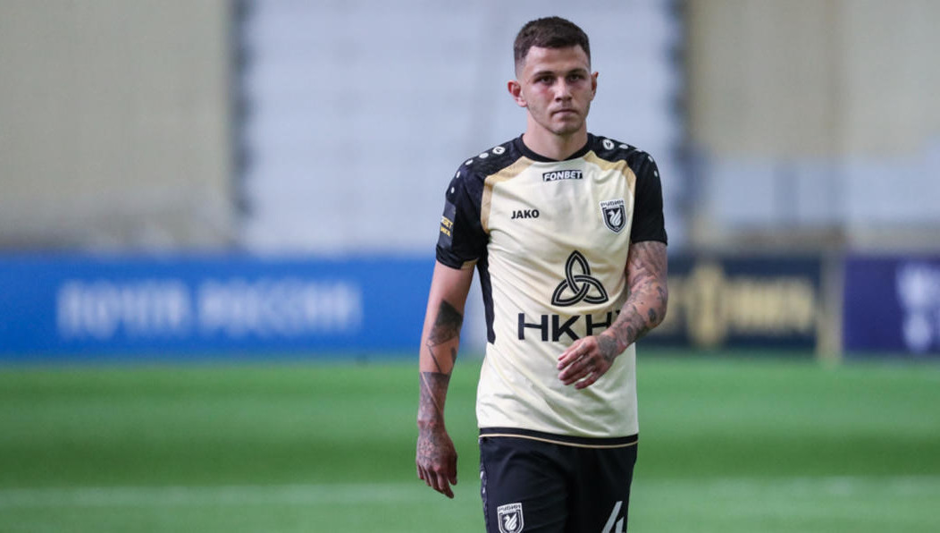 Отсутствие идеи в стандартах и очень плохая оборона у команды Леонида Слуцкого.