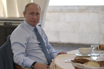 Россия чувствует себя «уверенно и самодостаточно»