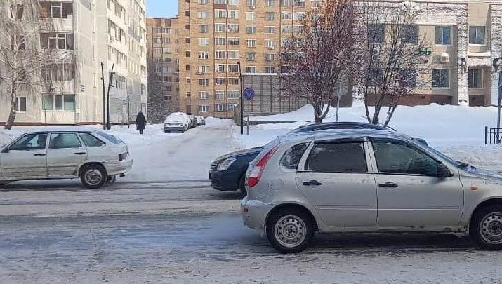 Автоинспекторы просят горожан быть внимательнее на дорогах.