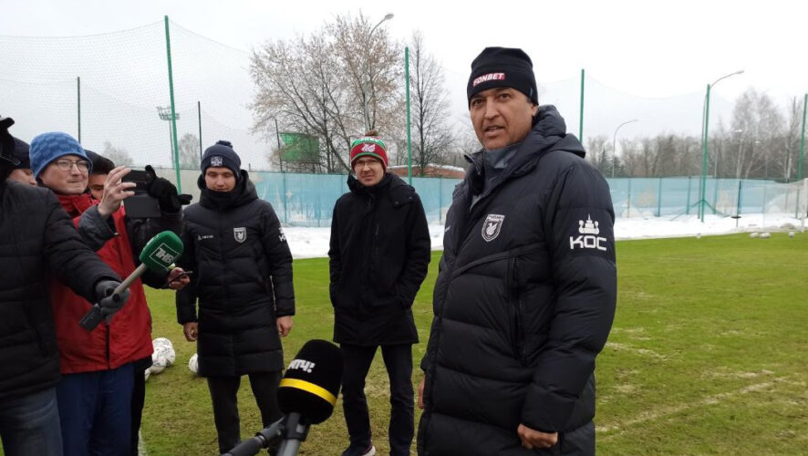 Казанский клуб открыл двери для журналистов перед матчем с «Волгой». Уверенный тренер