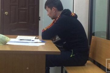 Адвокаты сына председателя Вахитовского районного суда Казани Эльмаза Мусина намерены добиваться признания незаконным возбуждение уголовного дела против него.