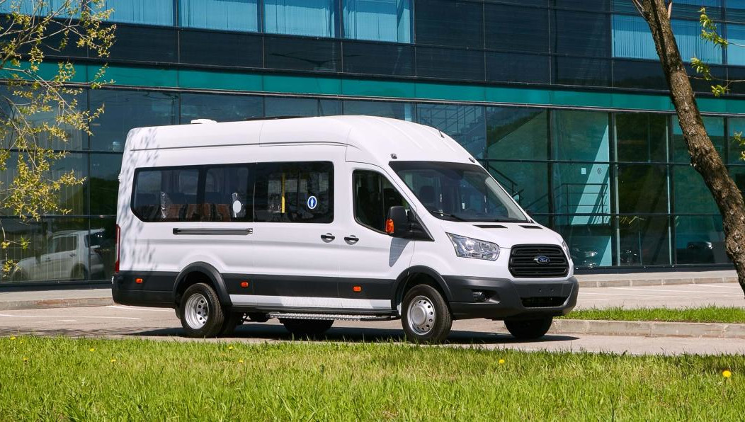 В компании реализовали более 12 тысяч автомобилей.