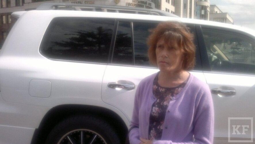 После оглашения вердикта присяжных по делу Фарруха Ташбаева мама Василисы