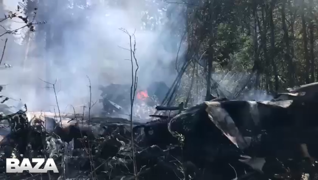 Экипаж пытался увезти терпящий бедствие самолет от жилых домов.