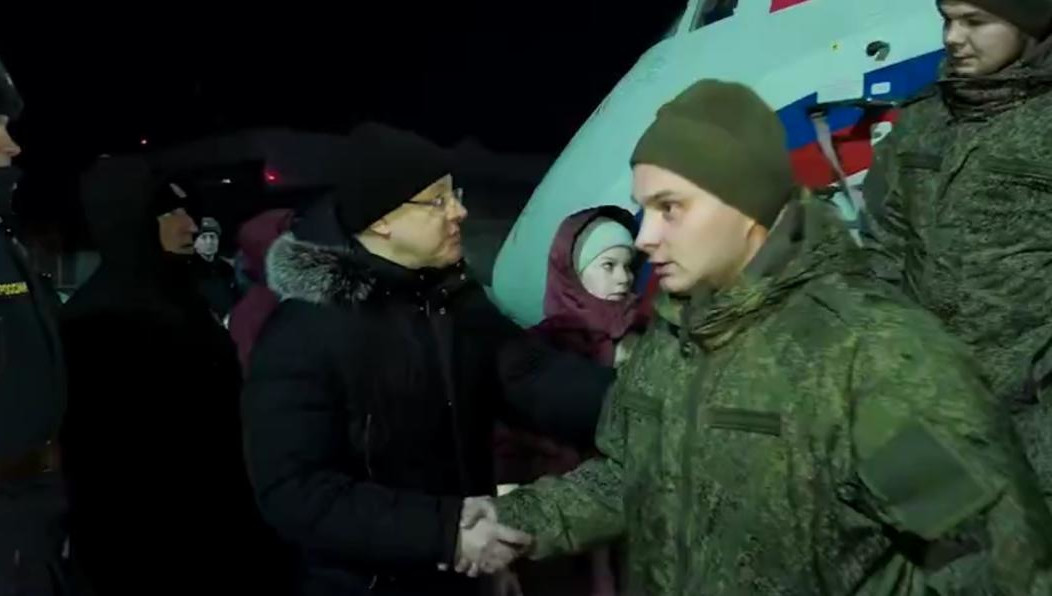 Ранее бойцы проходили лечение в госпитале в Ростове-на-Дону.