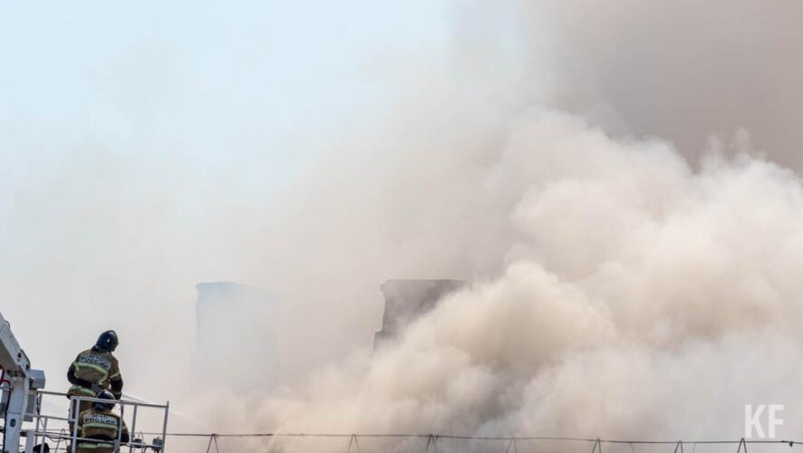 В жилых зданиях произошло больше 90 тысяч пожаров.