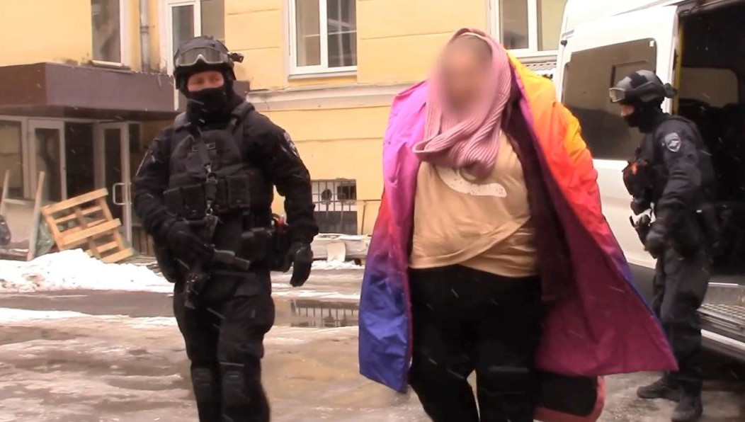 Женщину задержали при попытке выезда из России.