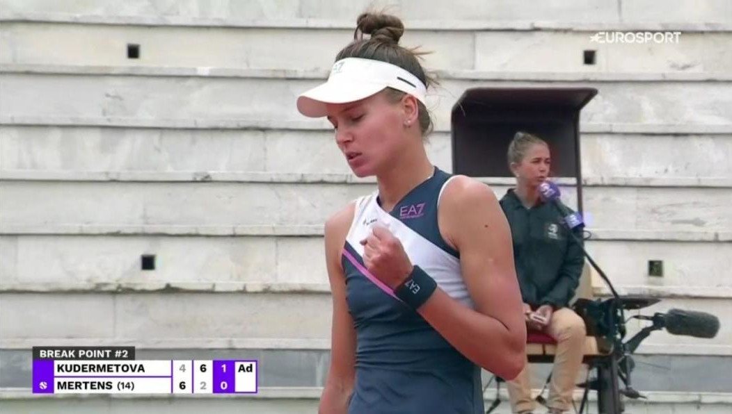 Российская теннисистка обыграла бельгийку Элизу Мертенс.