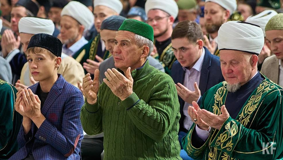 Президент Татарстана по традиции примет участие в праздничном намазе.