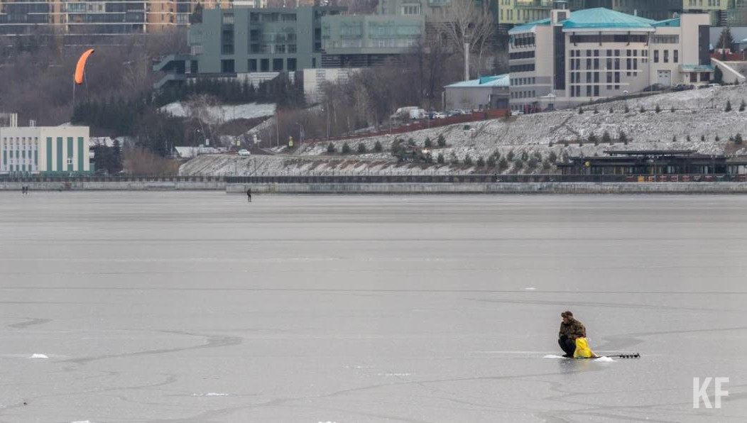 Сотрудники МЧС будут работать на специальных подушках.