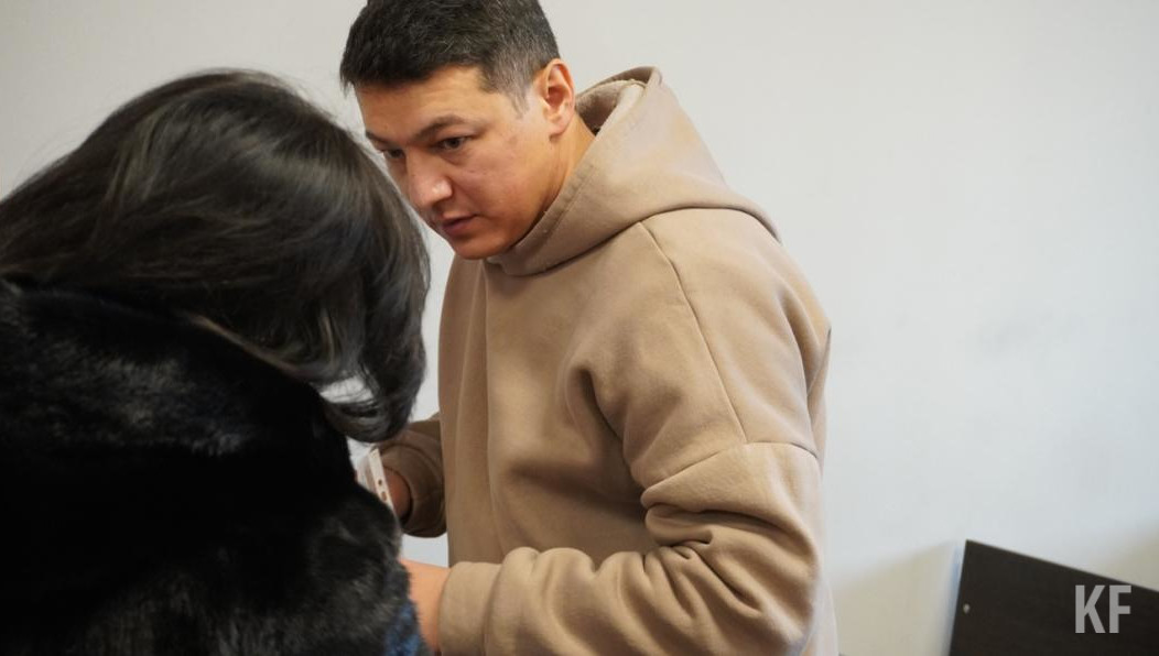 На заседание не явились два обвиняемых.