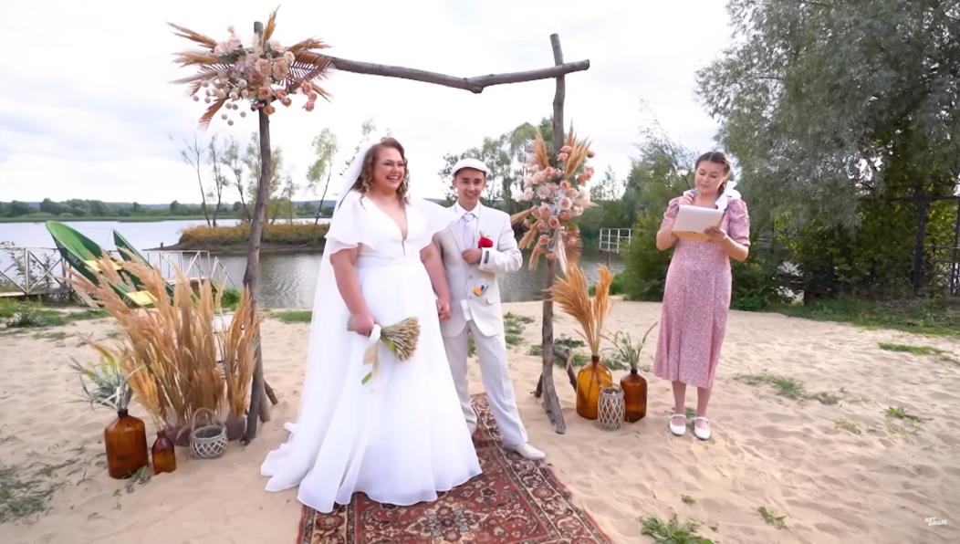 Трах невест на свадьбе: 515 видео в HD