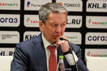 Президент «Ак Барса» высказался по поводу ухода Рафика Якубова с поста генерального менеджера клуба.