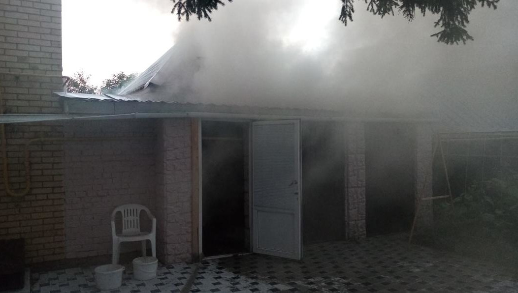 Строение удалось отстоять - оно пострадало незначительно.