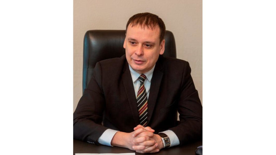 Занимавший эту должность ранее Александр Чех остался в структуре автогиганта.