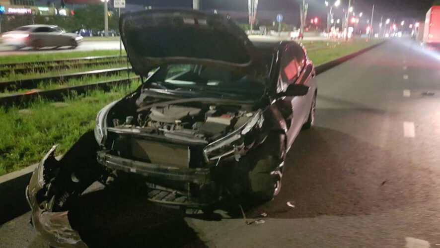 Одна из женщин вылетела на &laquo;встречку&raquo;.