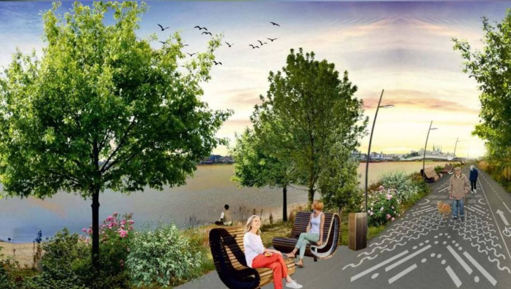 На объектах укрепили берега